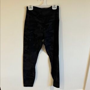 Lululemon Black Camouflage Leggings